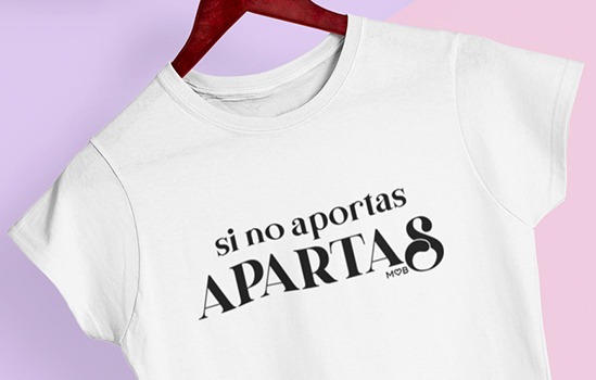 La camiseta blanca, tu básico de armario. 